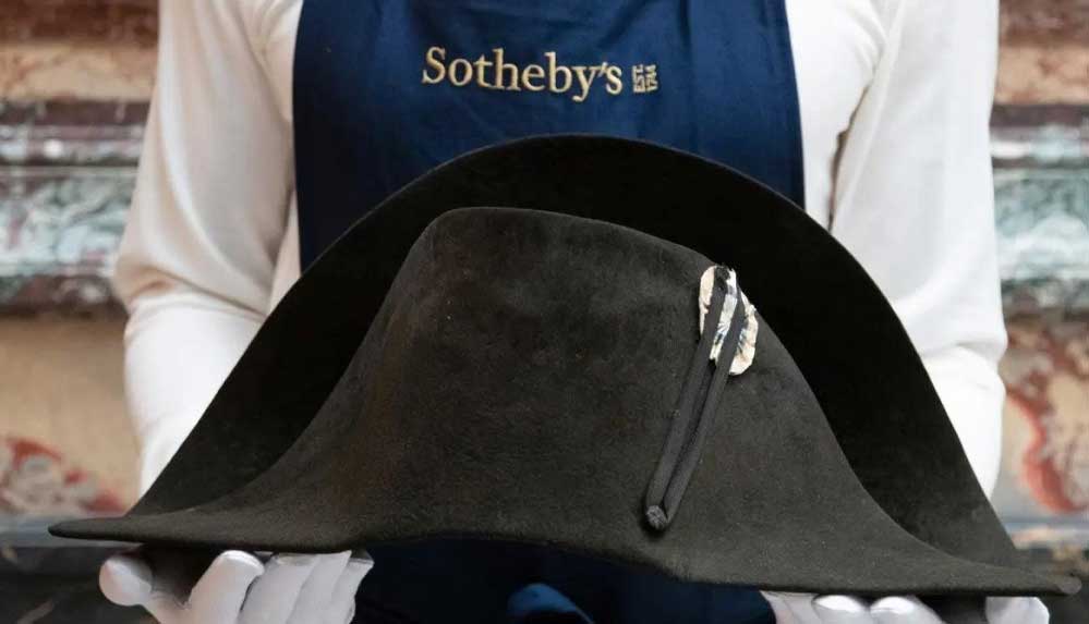 Napolyon'un-savaşta-giydiği-şapkası-müzayedeye-çıkıyor--Öngörülen-fiyat-6-milyon-lira