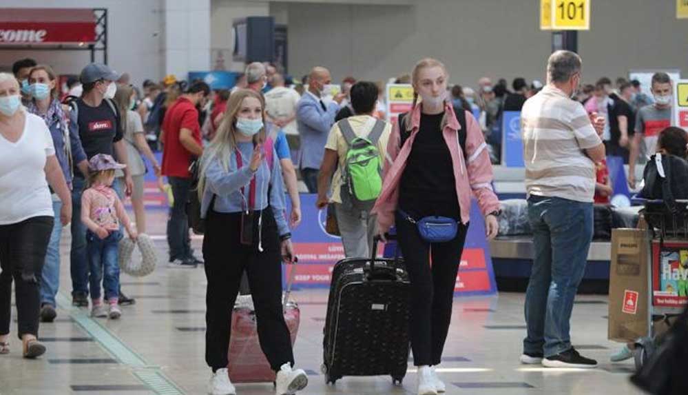 Prof. Dr. Mehmet Ceyhan uyardı: Gidişat iyiye alamet değil, Rus turistleri kabul etmememiz gerekirdi 4 Prof.-Dr.-Mehmet-Ceyhan-uyardı--Gidişat-iyiye-alamet-değil,-Rusları-kabul-etmememiz-gerekirdi