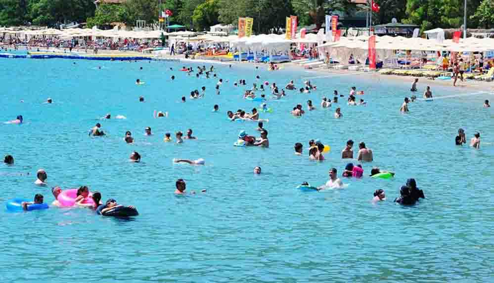 Prof. Dr. Sakarya Tatil yerlerinde iş çığrından çıkmış durumda, ağustos ayı içinde patlama yaşayabiliriz