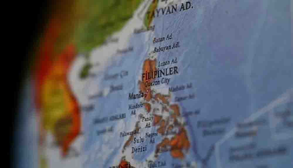Son Dakika... Filipinler’de 85 yolculu uçak düştü