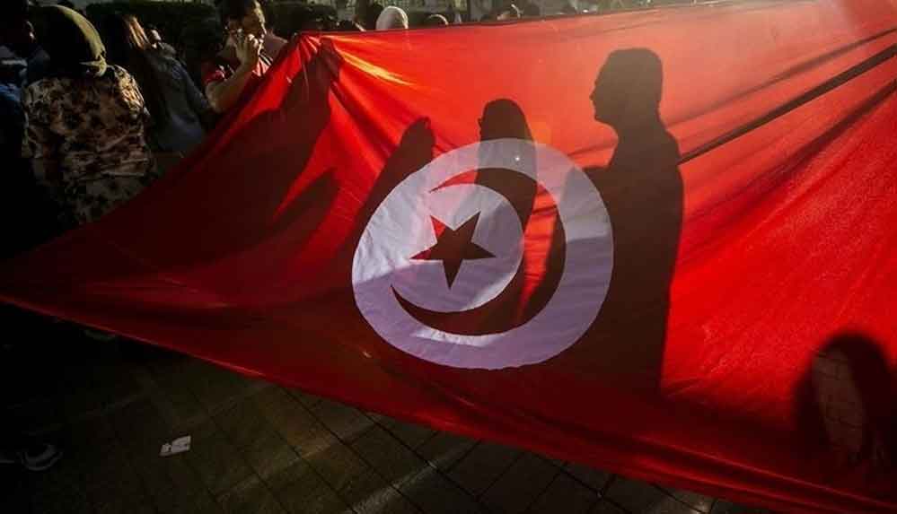 Tunus'ta-iki-milletvekili-gözaltına-alındı