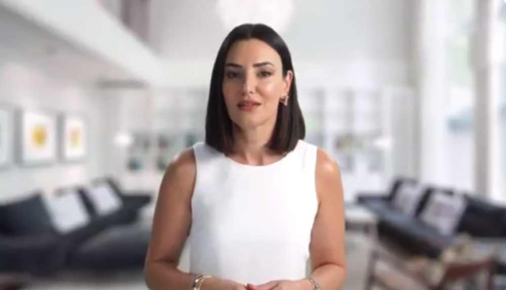 Türk Halk Müziği sanatçısı Sevcan Orhan_ Herkes aşı olduğunda bizi çok daha güzel günler karşılayacak