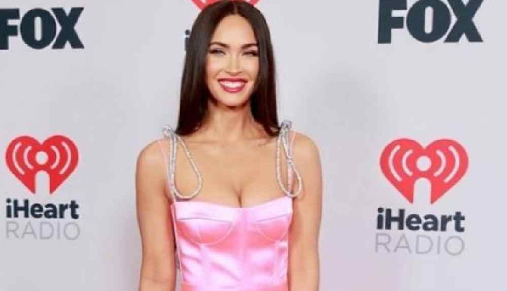 Ünlü oyuncu Megan Fox seks oyuncaklarını kullandığını itiraf etti!