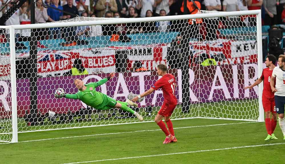 danimarkayı-yenen-ingiltere-finalde