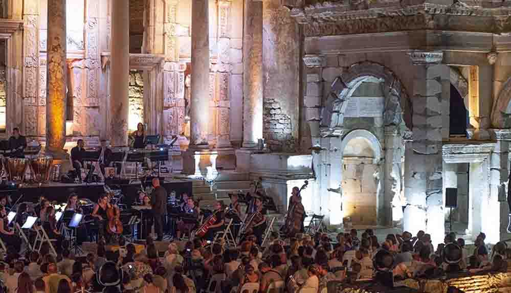 34. Uluslararası İzmir Festivali başladı