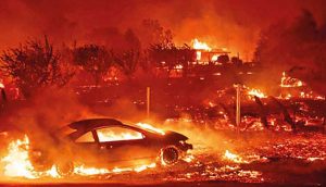 ABD'nin California eyaletindeki yangında bir kasaba yok oldu