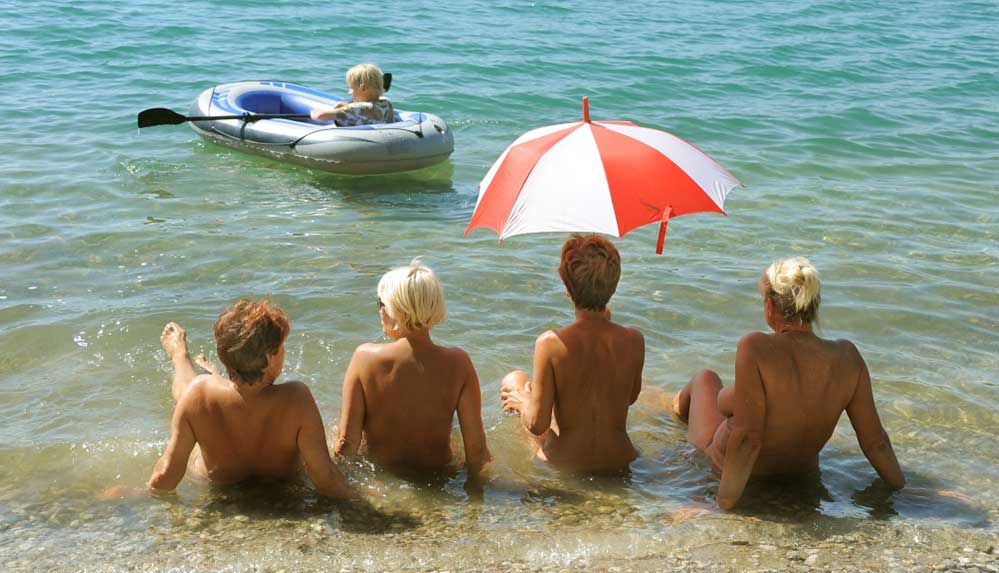 Almanya'da-çıplaklığa-ilgi-azalıyor-mu