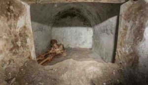 Antik Pompeii kentinde çok iyi korunmuş insan iskeleti bulundu
