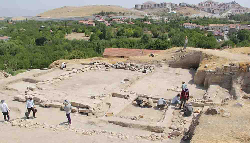 Arslantepe Höyüğü'nde ömür geçiren arkeologların UNESCO sevinci