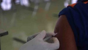 Bilim Kurulu Üyesi Prof. Dr. Şener'den uyardı: "Tek aşı eşittir hiç aşı"