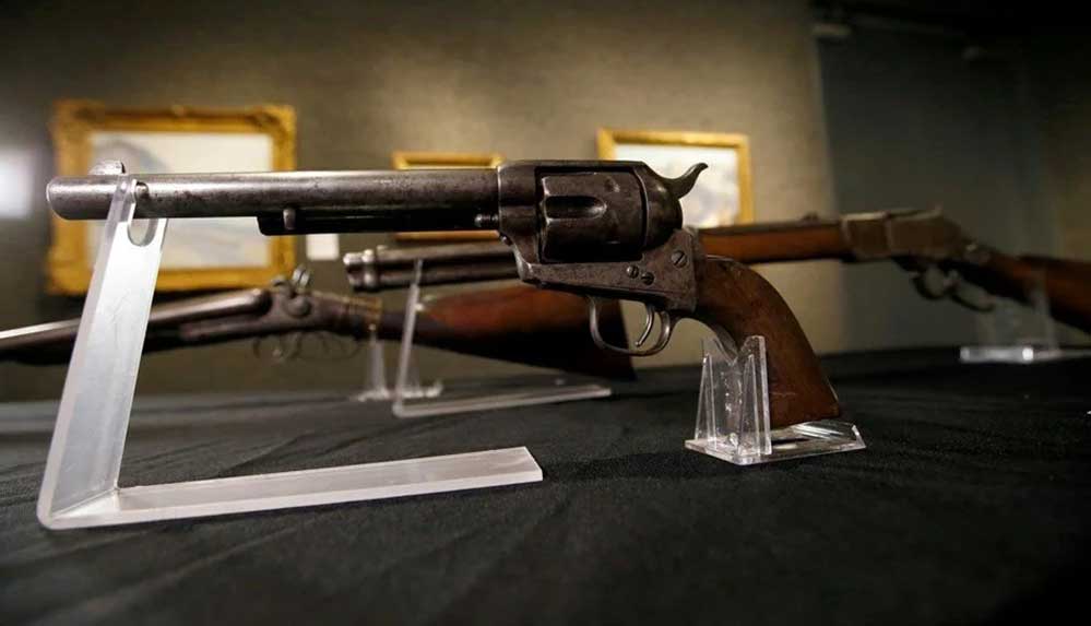 Billy-the-Kid’i-öldüren-tabanca-rekor-fiyata-satıld