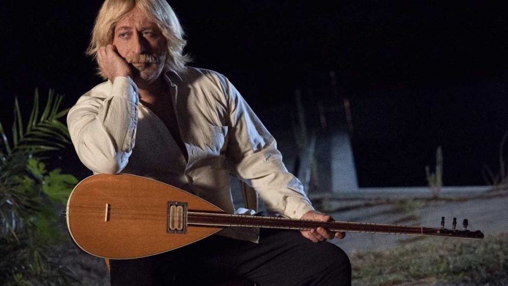 Cem Yılmaz, Netflix’te yayımlanacak olan Erşan Kuneri dizisinden yeni görseller paylaştı