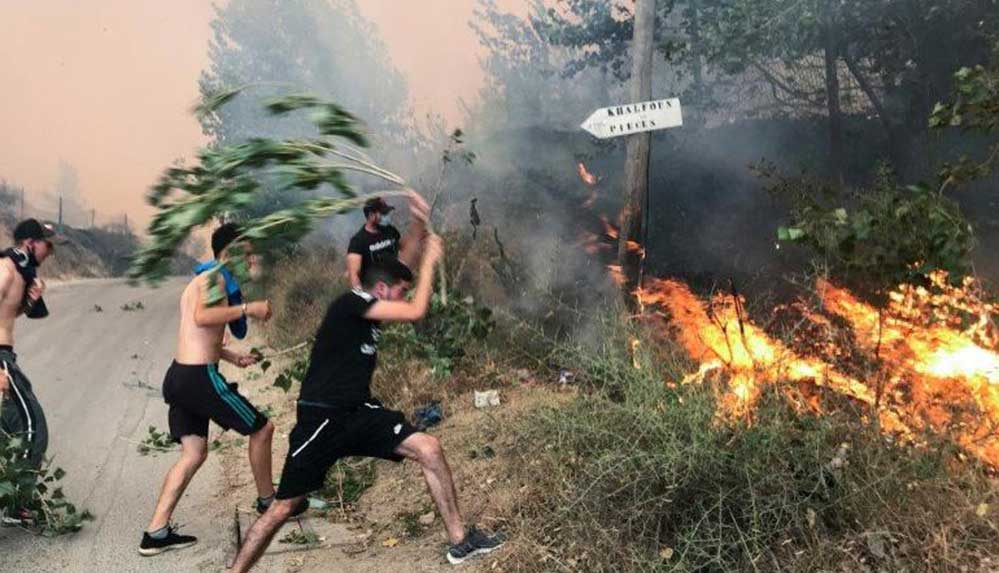 Cezayir'deki orman yangınlarında 25 asker hayatını kaybetti