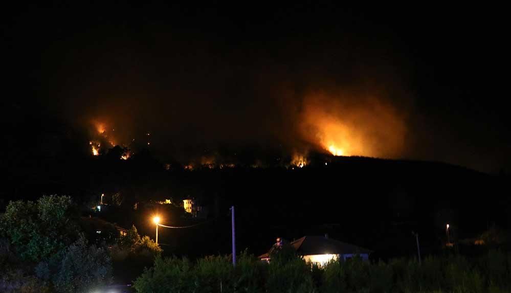 Burdur'da orman yangını: Bazı mahalle ve köyler boşaltıldı