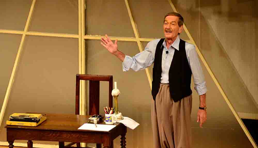 Yaşamı boyunca hiç durmayan kavuklu tiyatrocu: Ferhan Şensoy
