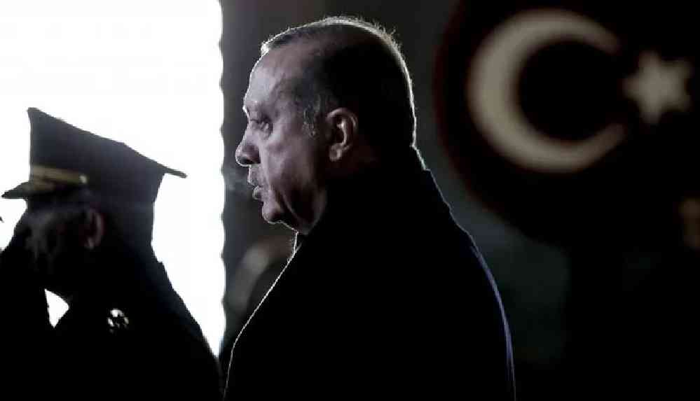 Financial Times’tan dikkat çeken Erdoğan yorumu: ‘AKP oylarında rekor düşüş’