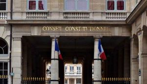 Fransa Anayasa Konseyi, Müslümanları hedef alan tartışmalı yasayı onayladı