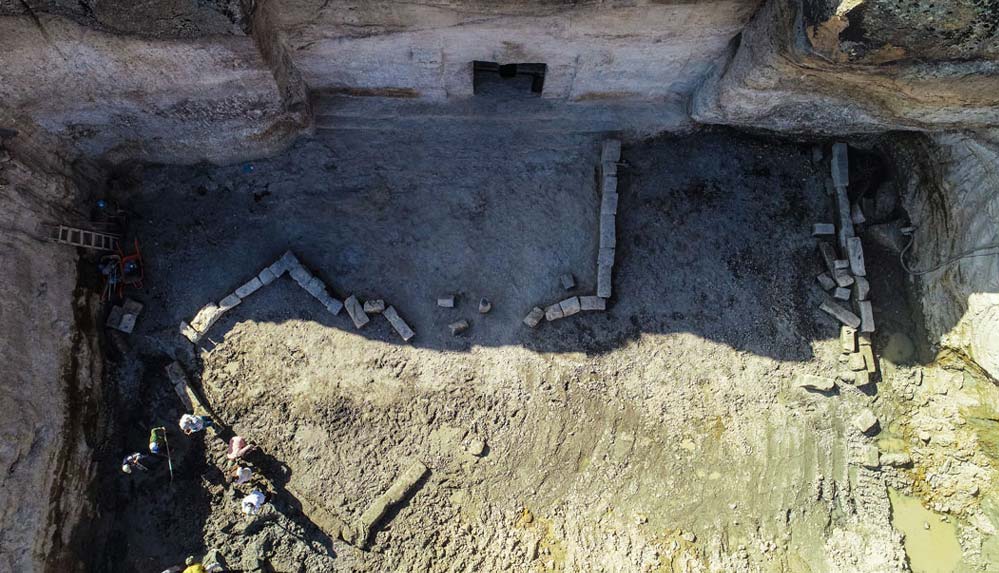 Frigya'daki kurtarma kazısında 'Maltaş Tapınağı' gün yüzüne çıktı