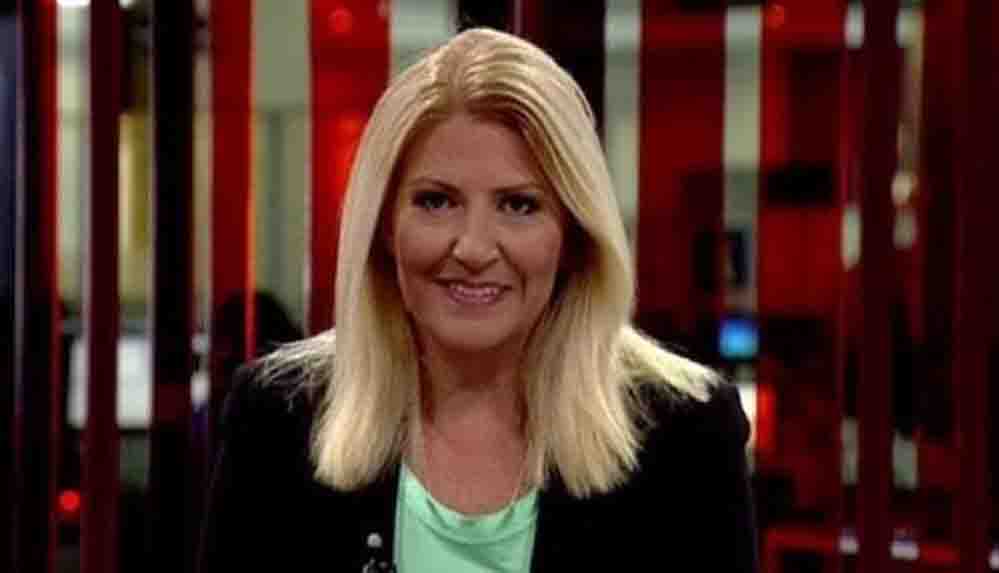 Gazeteci Ahu Özyurt'un görevine son verildi