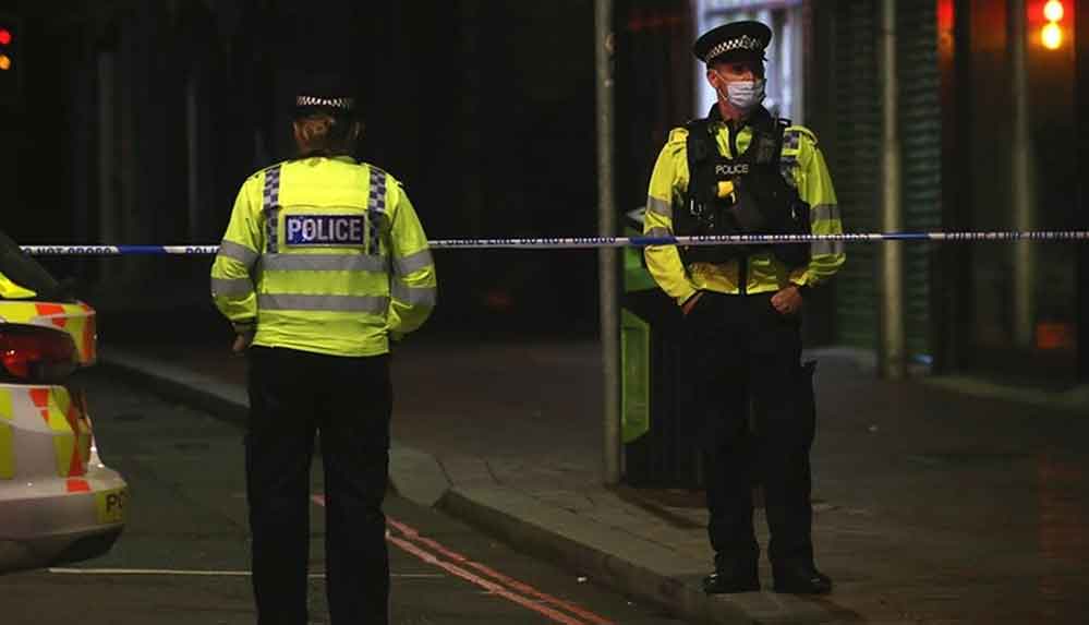 İngiltere'de silahlı saldırı: 6 kişi hayatını kaybetti