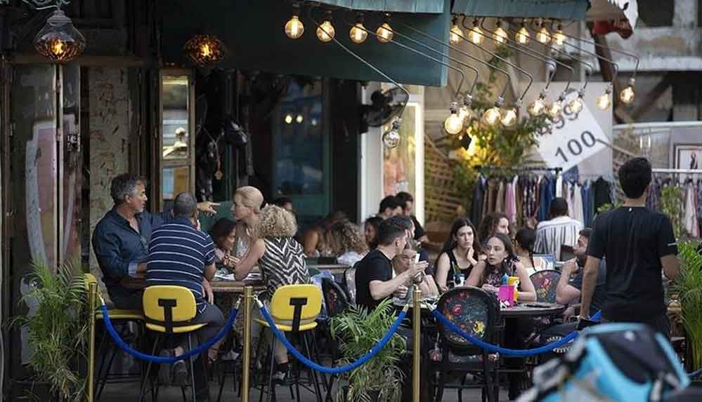 İsrail'de Kovid-19 salgınında günlük vaka sayısı 8 bin 600'ü geçti 4 İsrail'de-Kovid-19-salgınında-günlük-vaka-sayısı-8-bin-600'ü-geçti