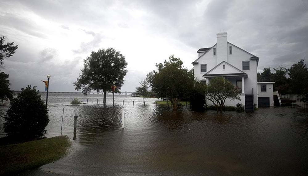 İda-Kasırgası-ABD'nin-güney-kıyılarına-ulaştı,-binlerce-kişi-tahliye-edildi