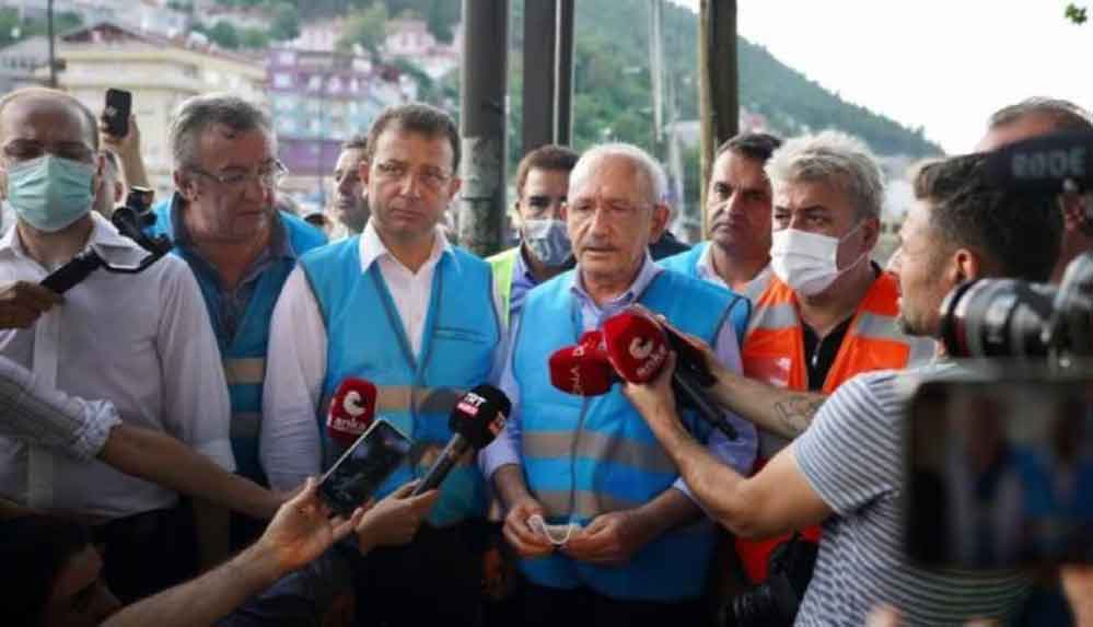 Kemal-Kılıçdaroğlu-sel-bölgesi-Ayancık'ta--150-200-yıllık-köprüler-yıkılmadı,-yeni-köprülerin-hepsi-yıkıldı