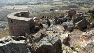 Konya'daki 5 bin yıllık stratejik kalenin 'kapısı' bulundu