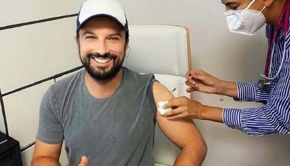 Koronavirüs aşısı olan Tarkan: Geç oldu temiz oldu 4 Koronavirüs-aşısı-olan-Tarkan--Geç-oldu-temiz-oldu