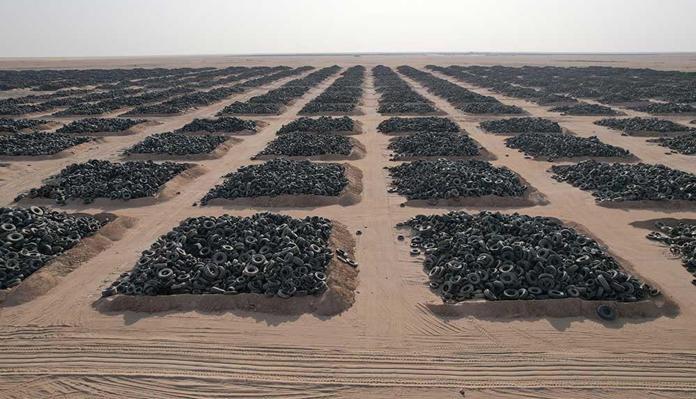 Kuveyt dünyanın en büyük "lastik mezarlığından" kurtulmaya çalışıyor