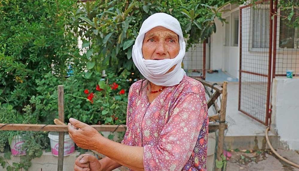Marmaris'teki yangında zarar görenler yaşadıklarını anlattı: Her yerden kıvılcım düşüyordu 7 Marmaris'teki-yangında-zarar-görenler-yaşadıklarını-anlattı--Her-yerden-kıvılcım-düşüyordu
