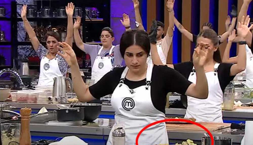 MasterChef yarışmacısı yaptığı hata nedeni ile gözyaşlarına boğuldu