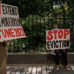 New-York'ta-üç-mülk-sahibi-kadın-kiraları-toplayamayınca-evsiz-kaldı