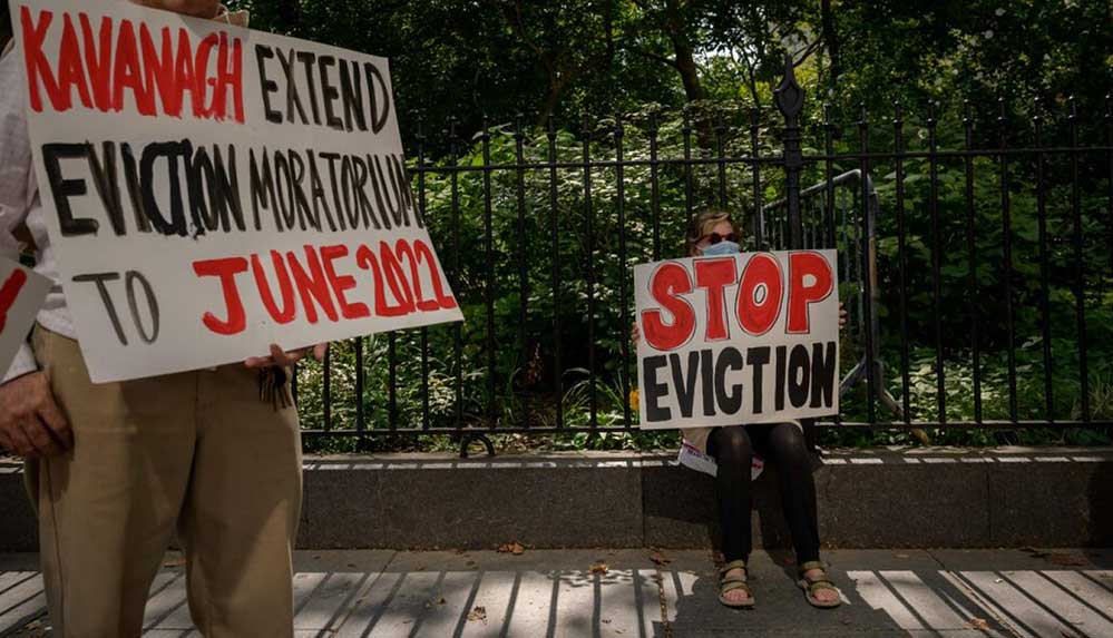 New York'ta üç mülk sahibi kadın kiraları toplayamayınca evsiz kaldı