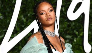 Rihanna'ya 'hadis' davası