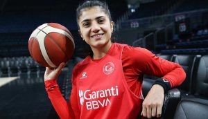 Survivor'da yıldızı parlayan Merve Aydın Galatasaray'a transfer oldu