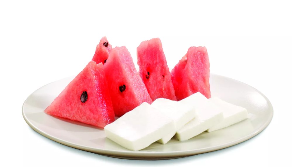 Sıcak havaların vazgeçilmezi Karpuz- peynir ikilisine dikkat!