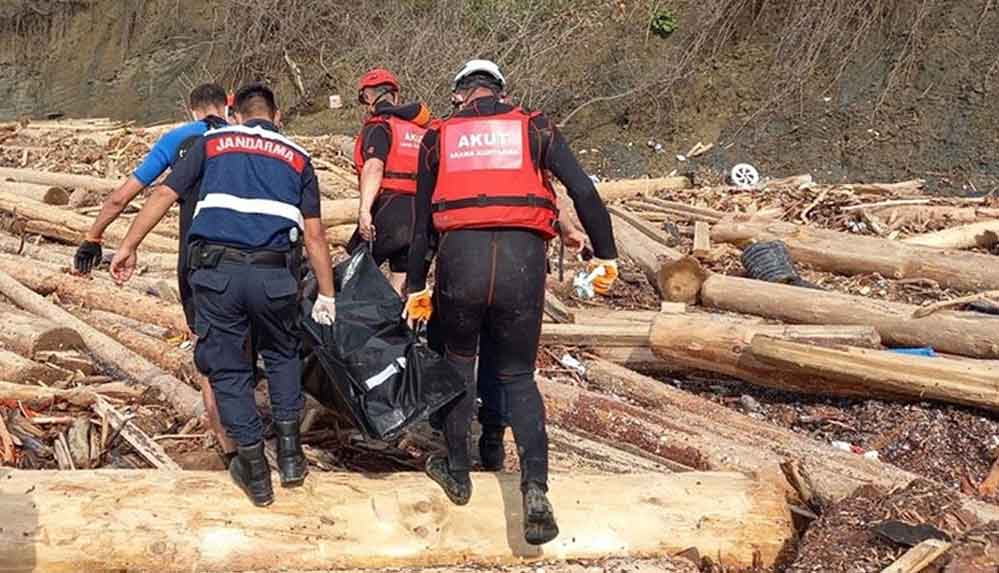 Sinop'taki arama kurtarma çalışmalarında bir kişinin daha cansız bedenine ulaşıldı