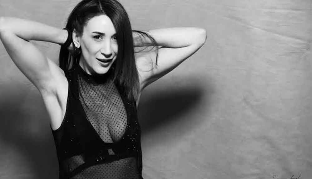 Sosyal-medyayı-digital-medyaya-şikayet-etti,-1-milyon-izlendi