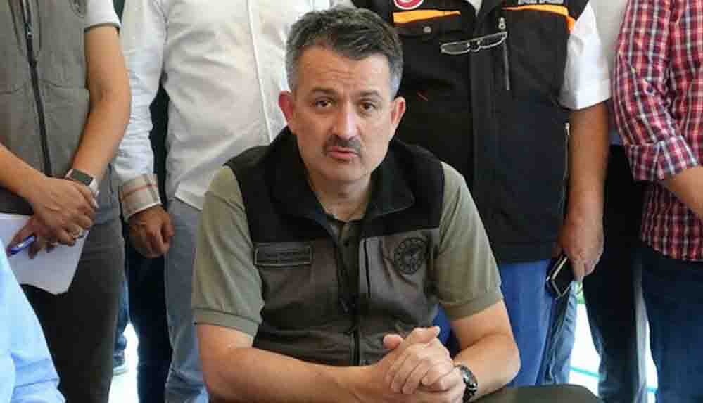 Sözcü yazarı Zeyrek'ten Bakan Pakdemirli’ye sert tepki Sizin beceriksizliğiniz…