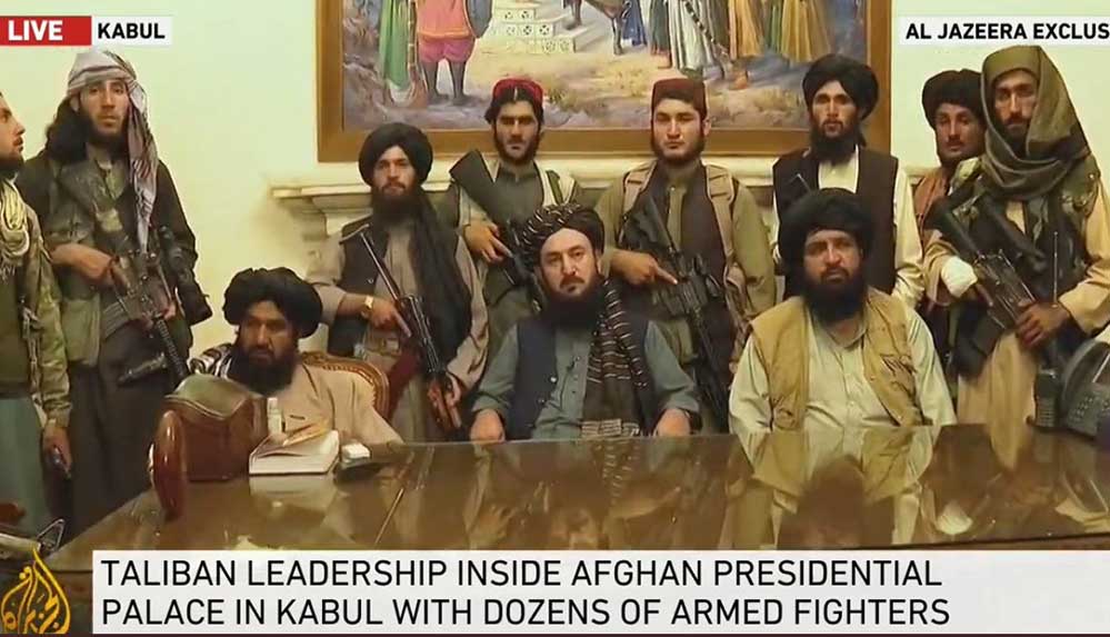 Taliban, Kabil'deki Cumhurbaşkanlığı Sarayı'nı ele geçirdi