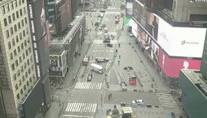 New York'ta şüpheli paket nedeniyle kapatılan Times Meydanı açıldı