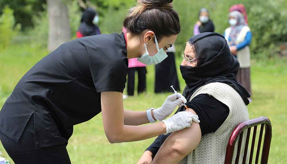 Türkiye'nin koronavirüsle mücadelesinde son 24 saatte yaşananlar 4 Türkiye'nin-koronavirüsle-mücadelesinde-son-24-saatte-yaşananlar