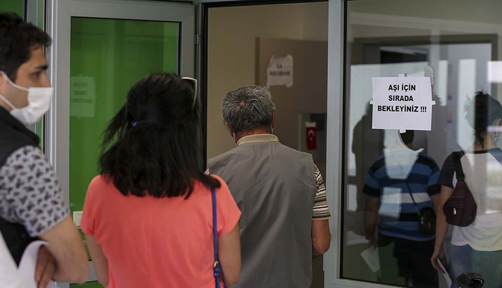 Türkiye'nin koronavirüsle mücadelesinde son 24 saatte yaşananlar 4 Türkiye'nin-koronavirüsle-mücadelesinde-son-24-saatte-yaşananlar