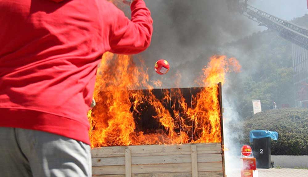 Yangın-topu-nedir--Yangın-topunun-etkisi-nedir--Fireball-yangın-söndürme-topu-nasıl-çalışır-