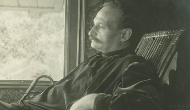 Tevfik Fikret vefatının 106. yılında anılıyor