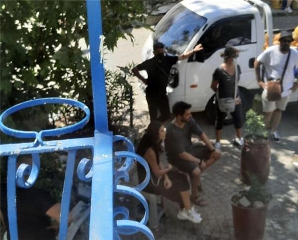 Şarkıcı Murat Boz'dan, Tuba Büyüküstün ile aşk yaşadığı iddialarına yanıt