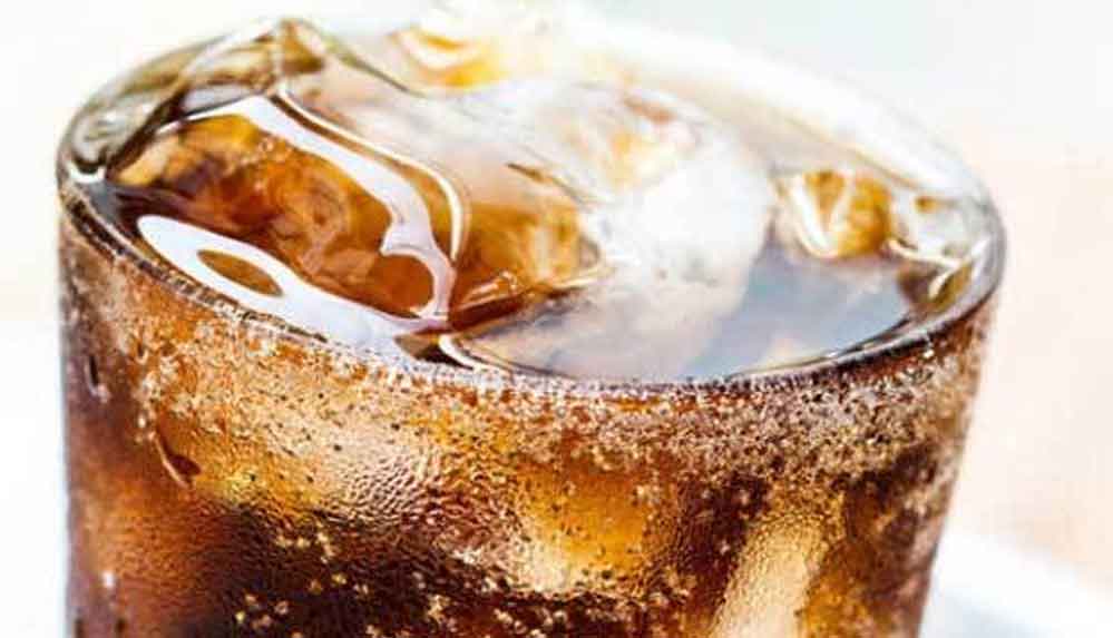 10 dakikada 1.5 litre kola içti ertesi gün öldü 4 10-dakikada-1.5-litre-kola-içti-ertesi-gün-öldü