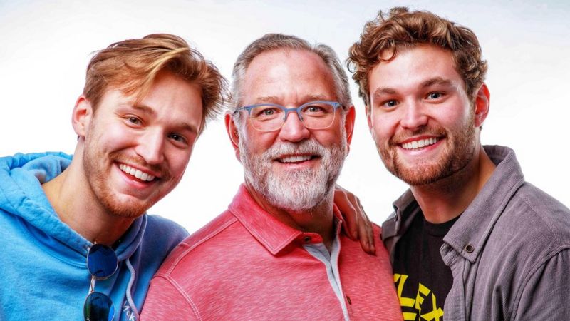 Instagram, YouTube ve TikTok fenomenleri nasıl gelir elde ediyor? 4 Instagram, YouTube ve TikTok fenomenleri nasıl gelir elde ediyor?