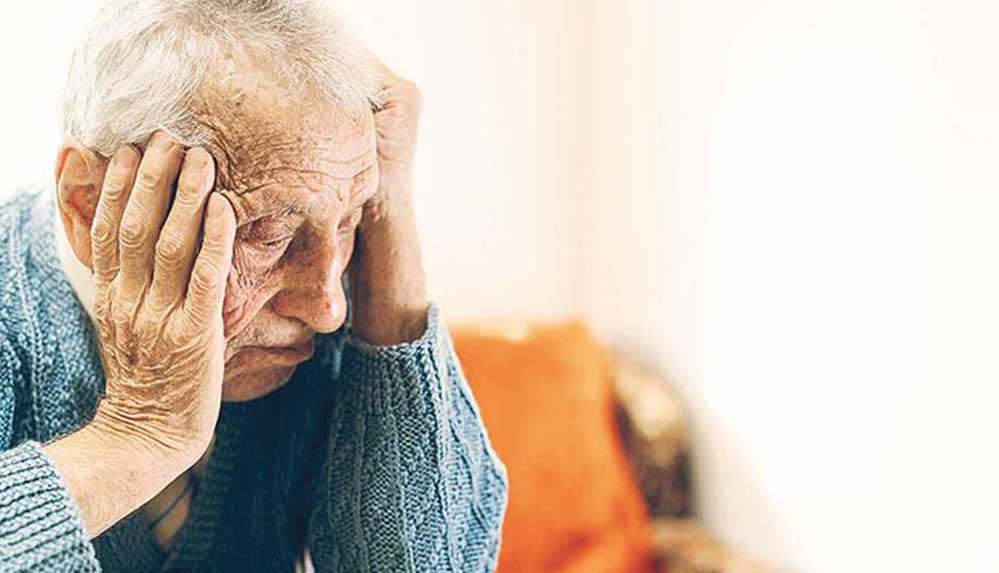 Dünyada 50 milyon kişi Alzheimer hastası.. Erken tanı çok önemli